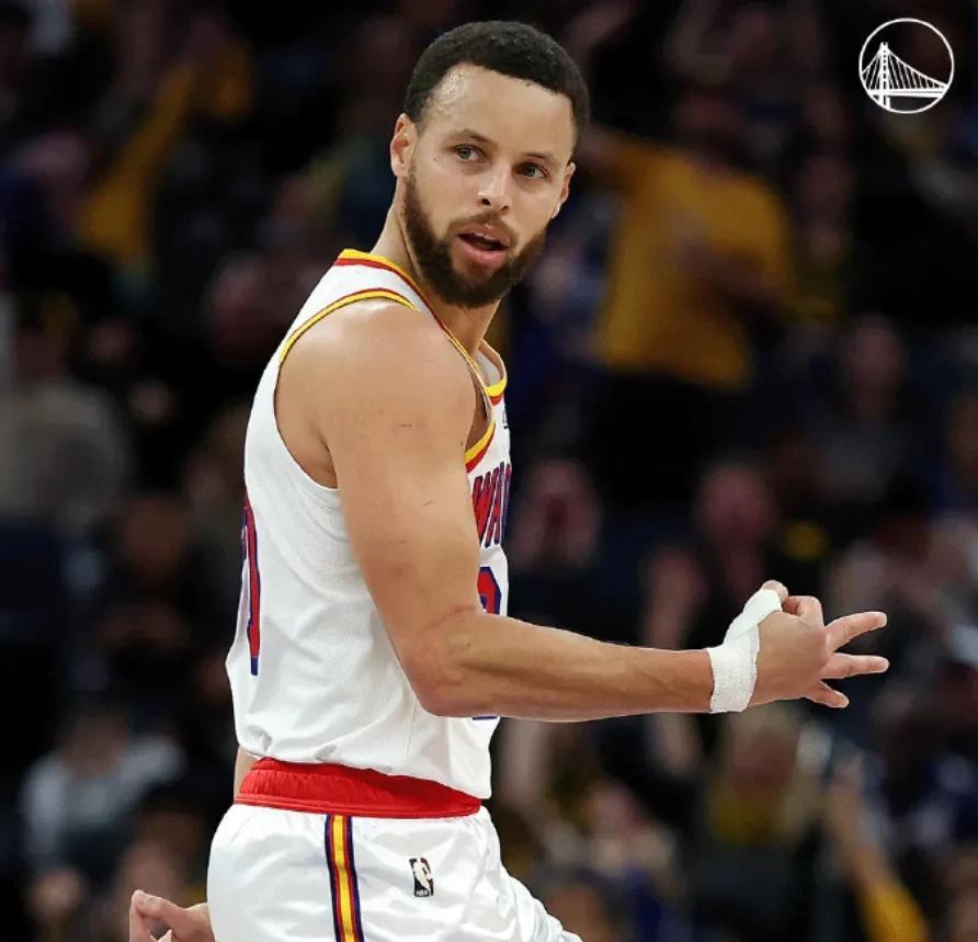 库里意外战胜巴黎圣日耳曼，表现优异引爆全场！的简单介绍-开云体育app